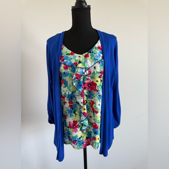 August Silk Floral Top with Blue cardigan accent size S ptp 18” - Picture 1 of 9